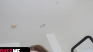 Lustful Cutey Stripper Baits With Her Butt